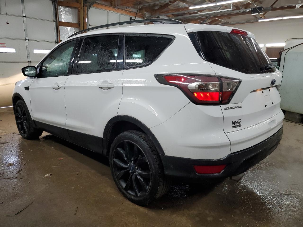 2017 FORD ESCAPE SE - Фото 2