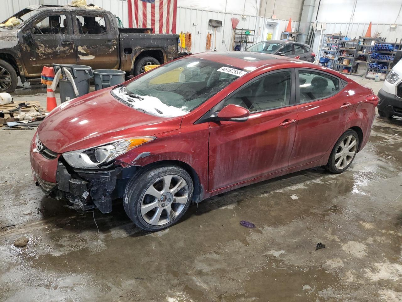 2013 HYUNDAI ELANTRA GL