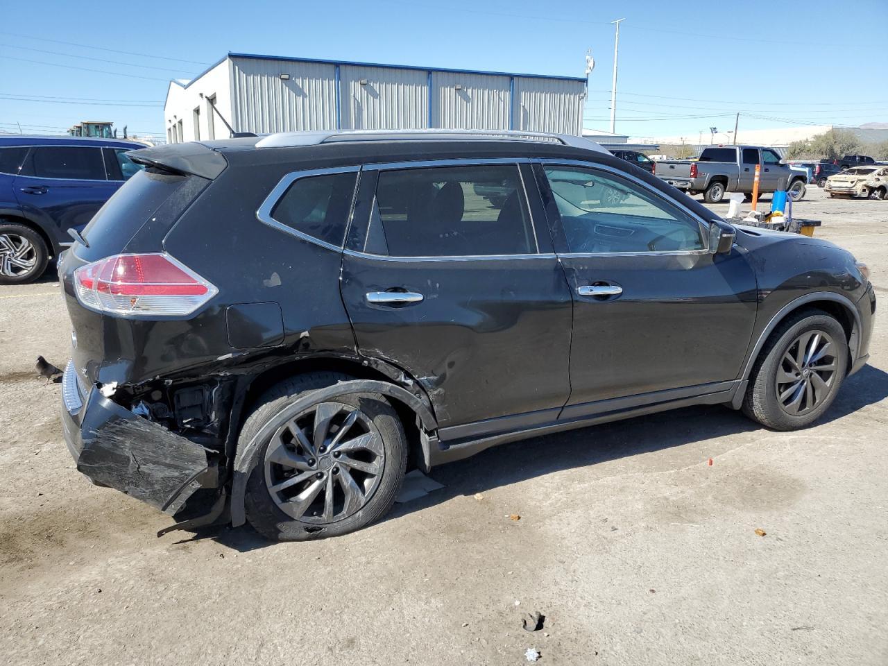 2016 NISSAN ROGUE S - Фото 3