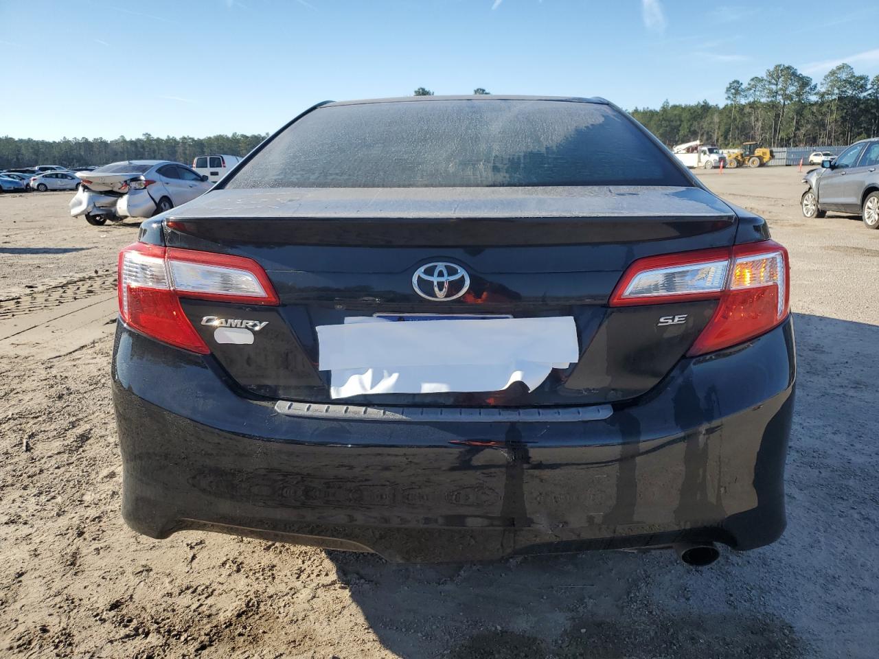 2014 TOYOTA CAMRY L - Фото 6