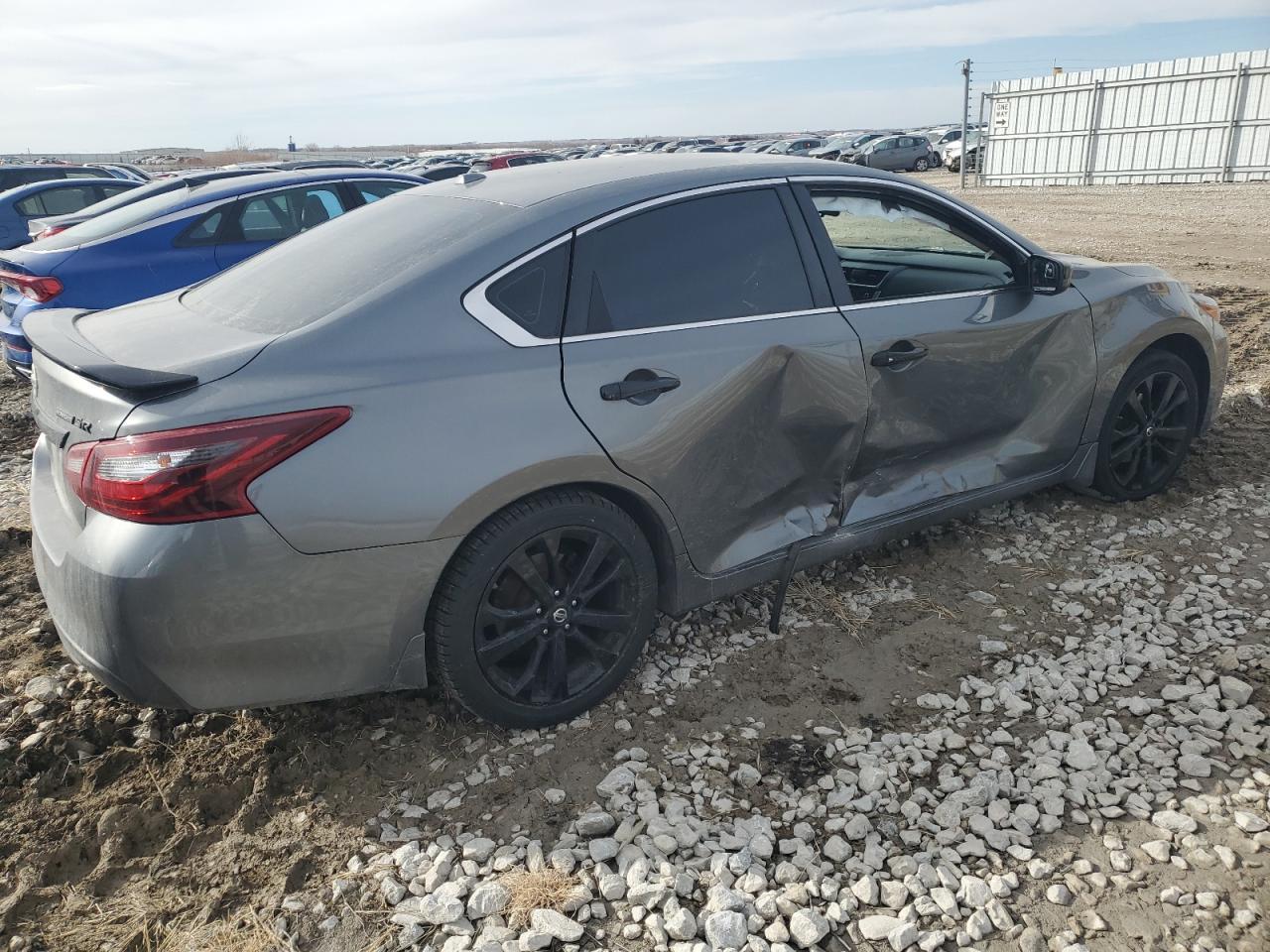 2018 NISSAN ALTIMA 2.5 - Фото 3