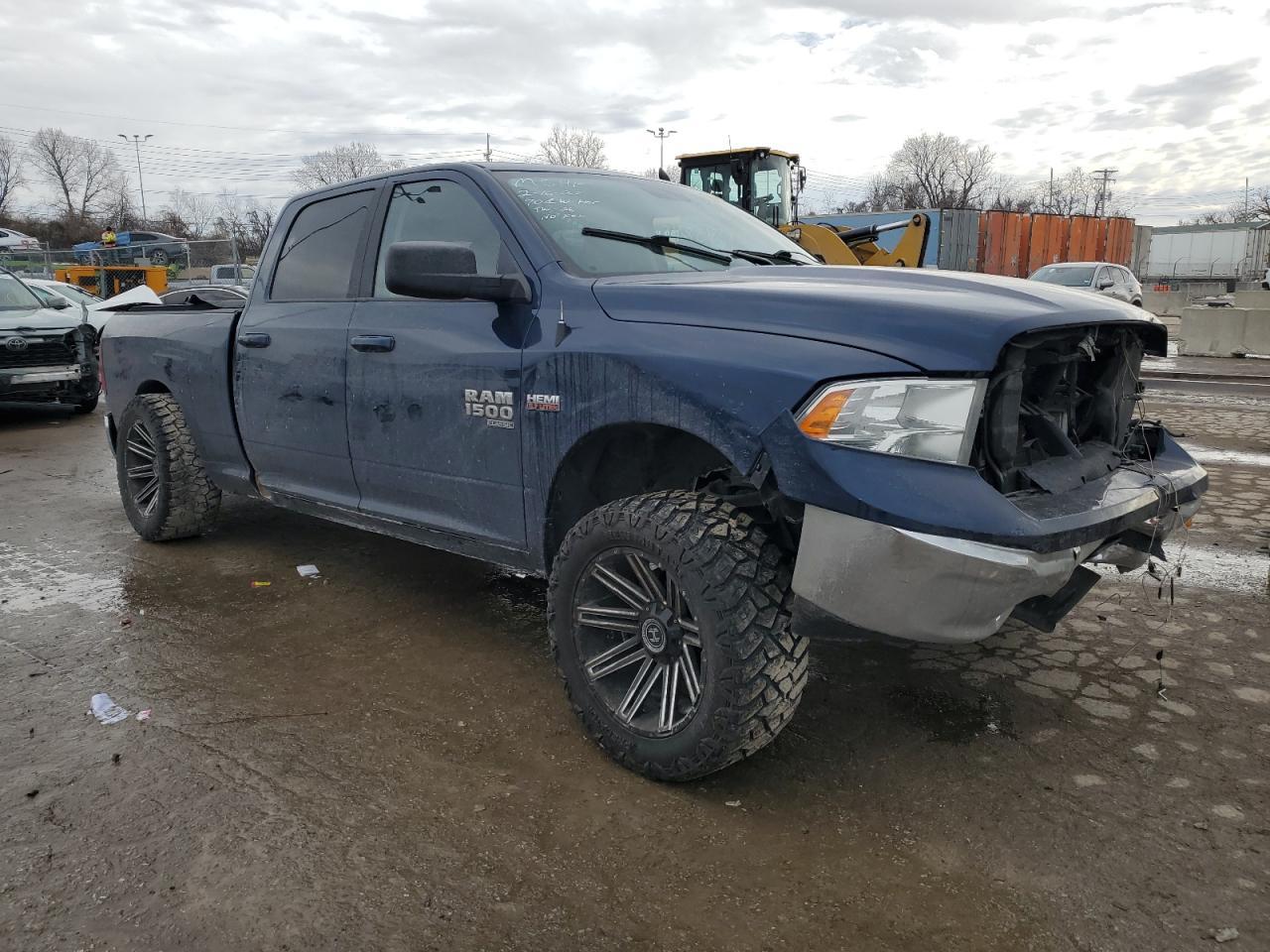 2019 RAM 1500 CLASS - Фото 4