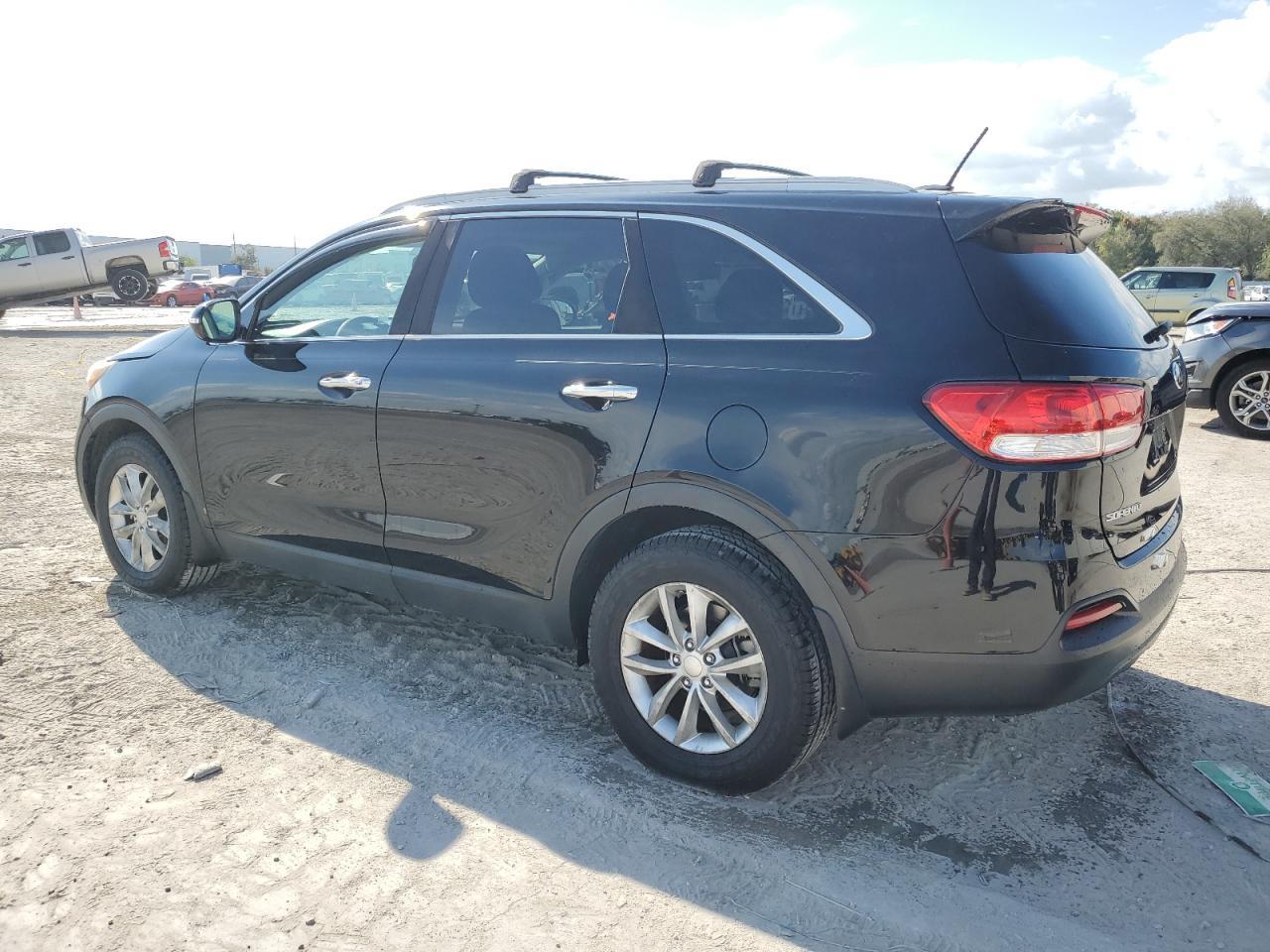 2016 KIA SORENTO LX - Image 2