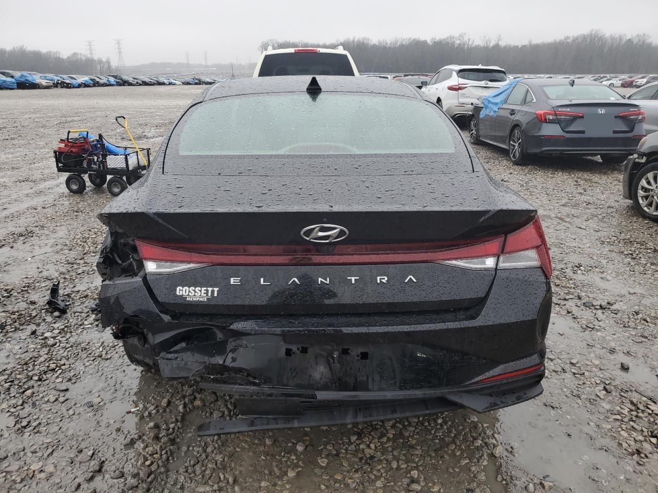 2022 HYUNDAI ELANTRA SE - Фото 6