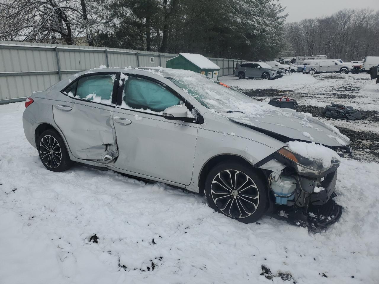 2016 TOYOTA COROLLA L - Фото 4