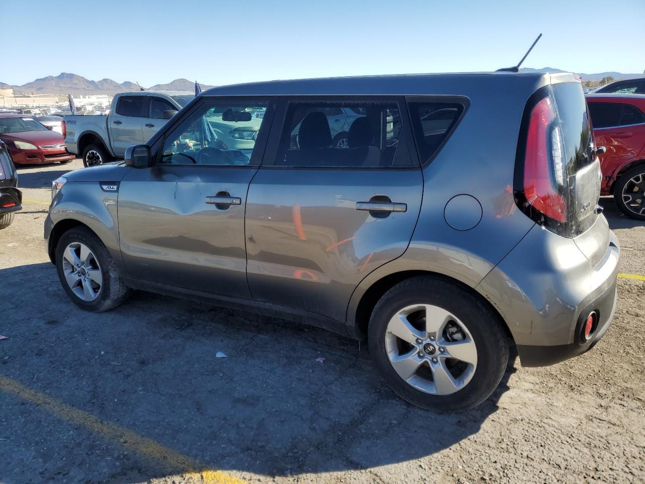 2019 KIA SOUL - Фото 2