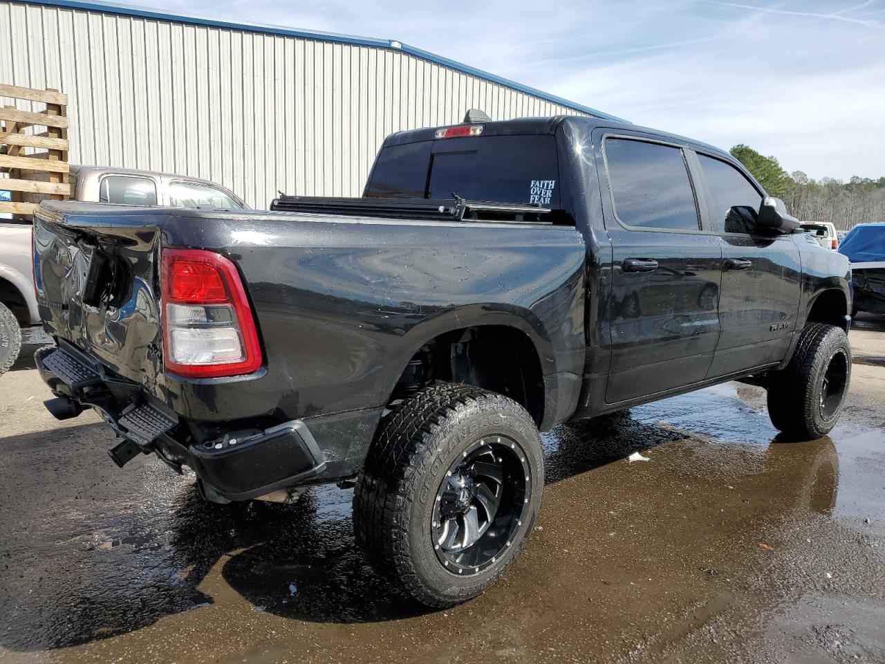 2019 RAM 1500 BIG H - Фото 3