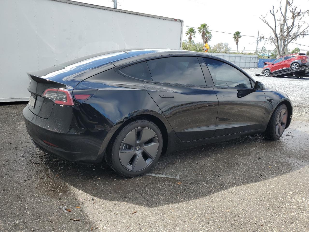 2022 TESLA MODEL 3 - Image 3