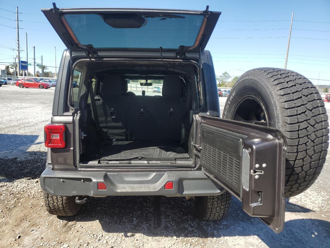 2020 JEEP WRANGLER U - Image 6