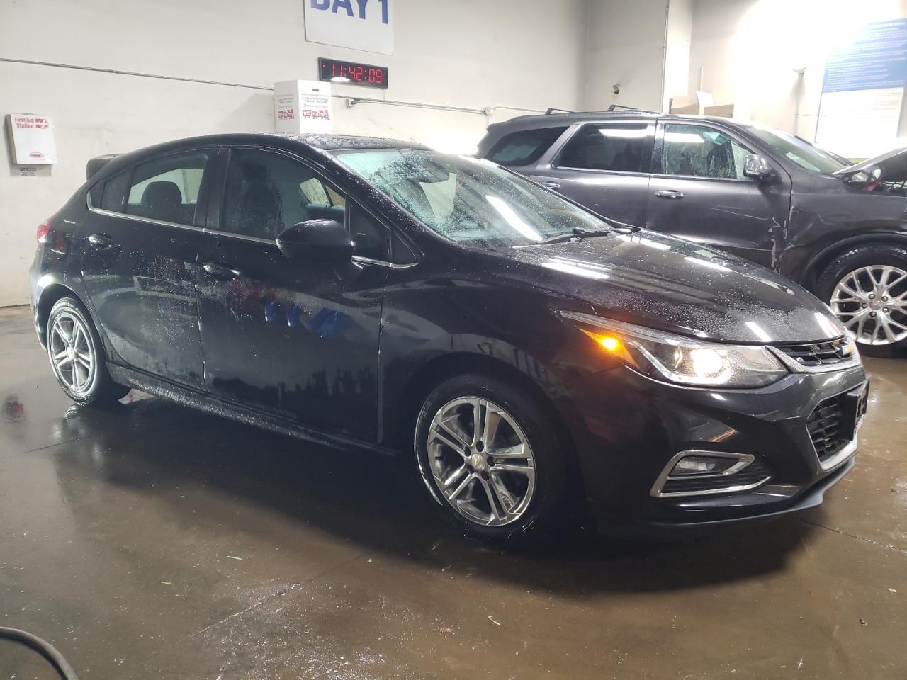 2017 CHEVROLET CRUZE LT - Image 4