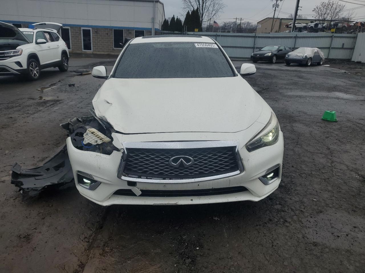 2018 INFINITI Q50 LUXE - Image 5