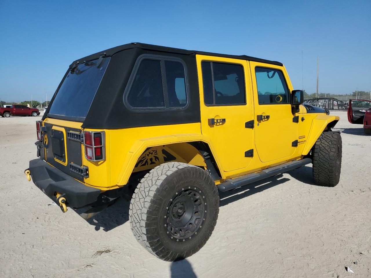 2015 JEEP WRANGLER U - Фото 3