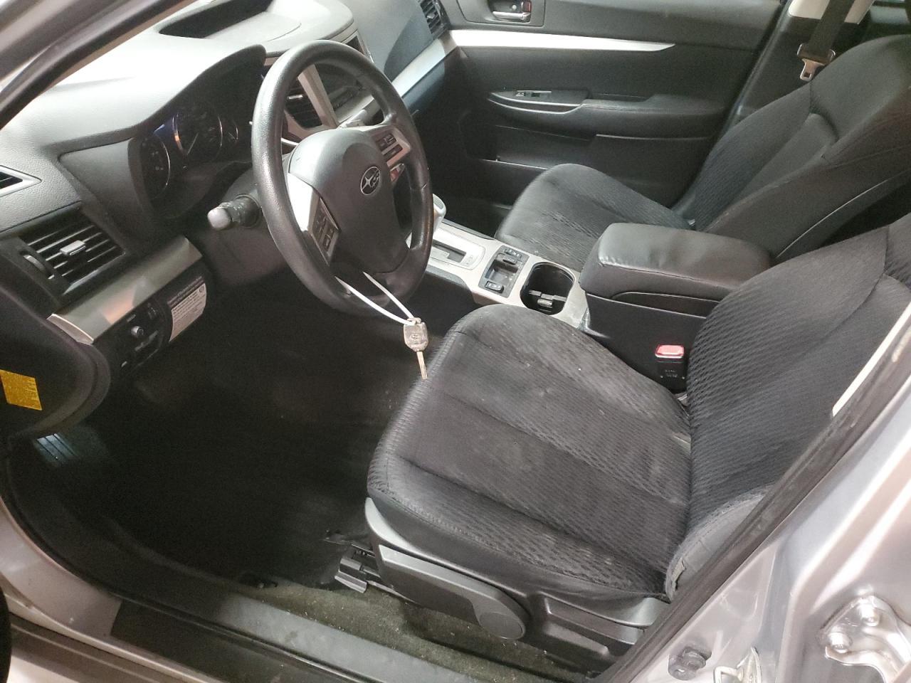 2012 SUBARU LEGACY 2.5 - Image 7