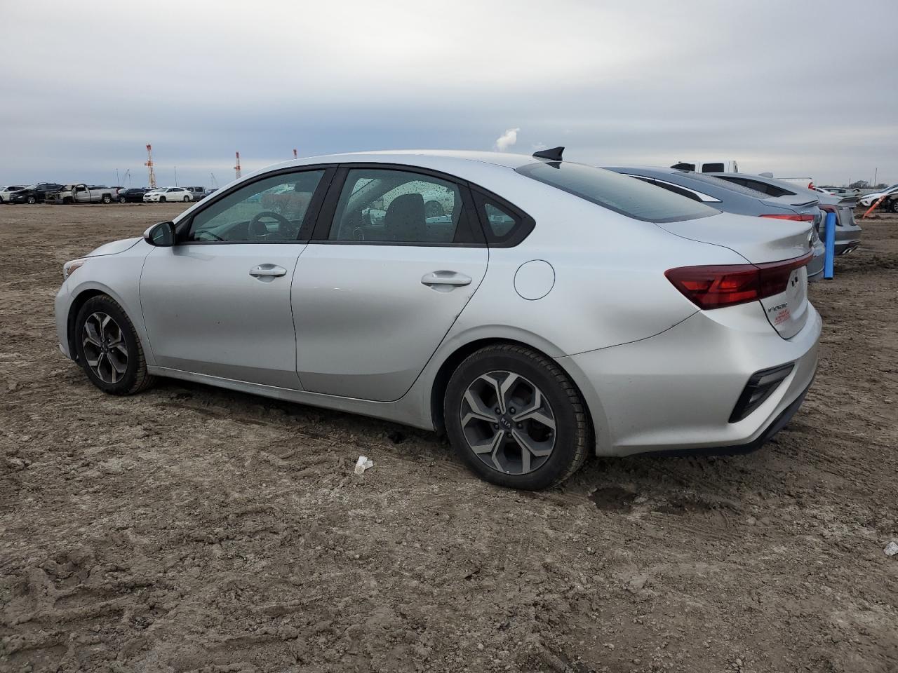 2020 KIA FORTE FE - Image 2