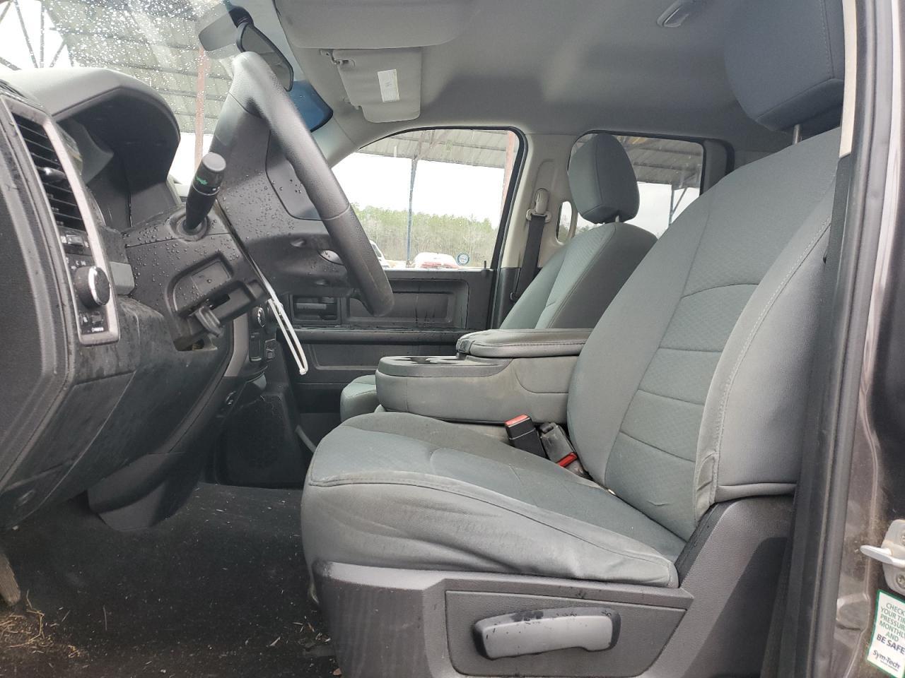 2014 RAM 1500 ST - Фото 7