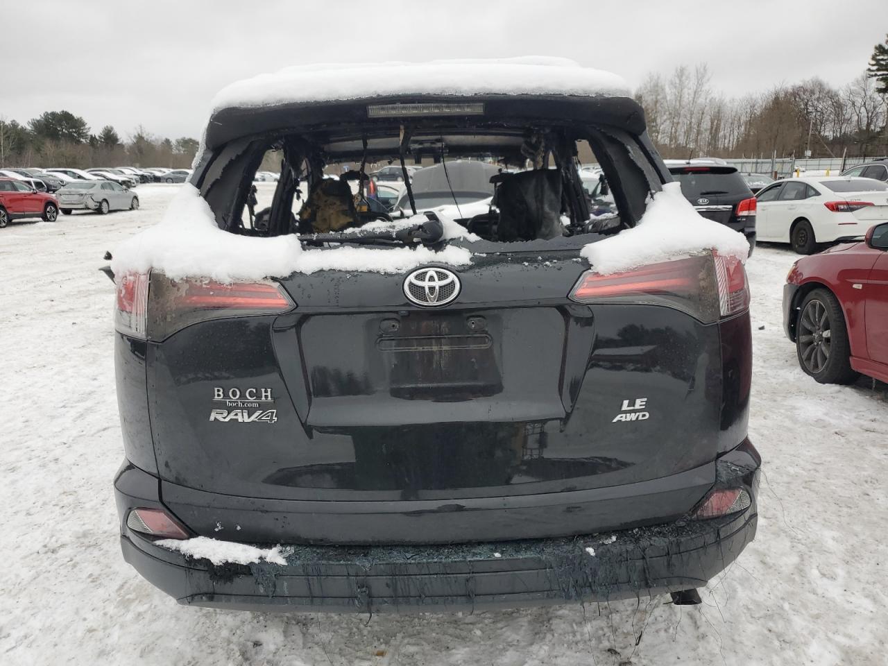 2016 TOYOTA RAV4 LE - Фото 6