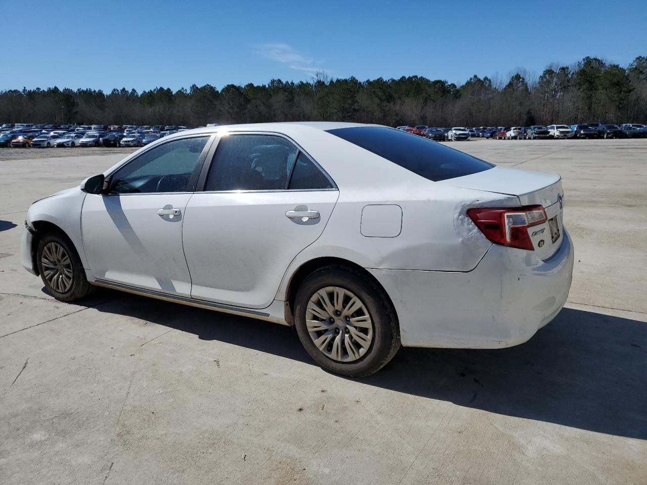 2014 TOYOTA CAMRY L - Image 2