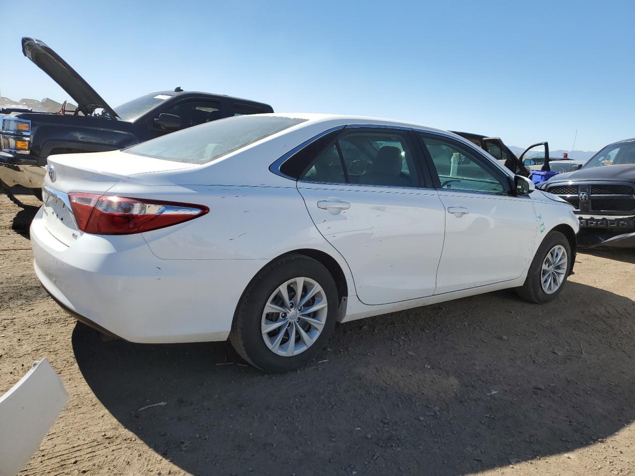 2017 TOYOTA CAMRY LE - Image 3