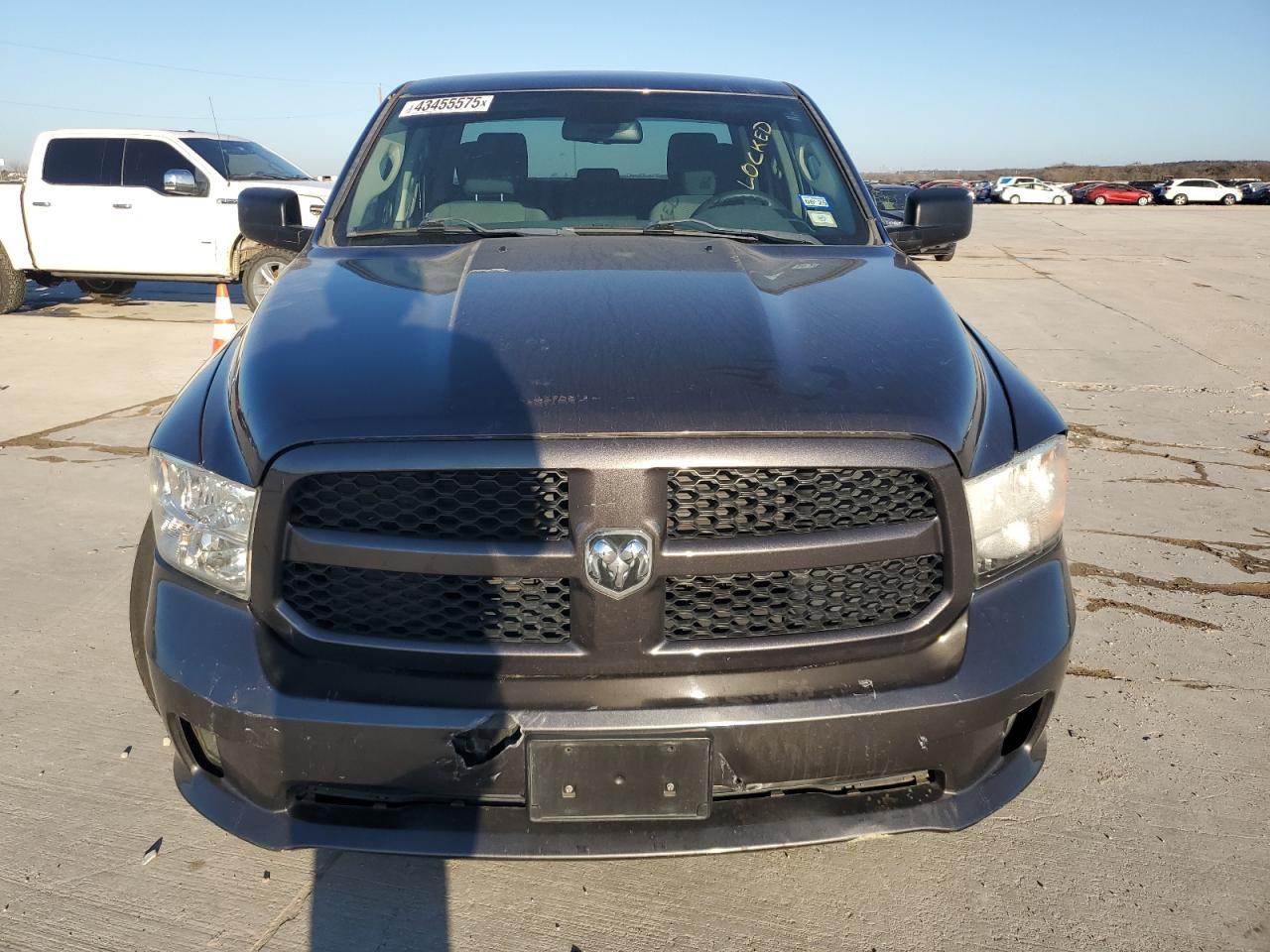 2015 RAM 1500 ST - Image 5