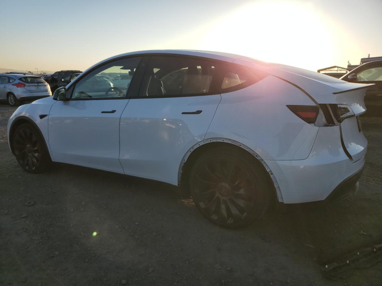 2022 TESLA MODEL Y - Image 2
