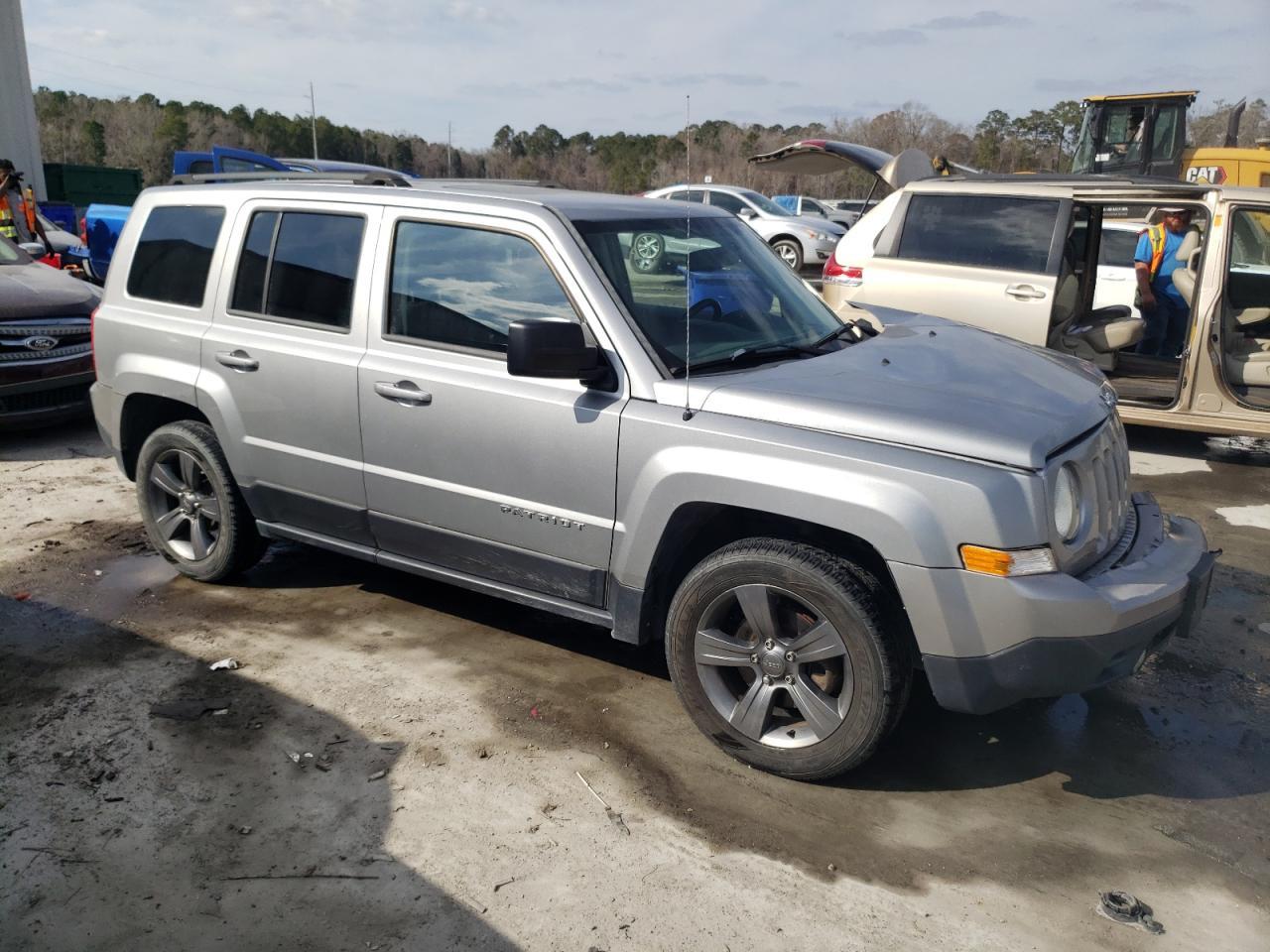 2015 JEEP PATRIOT LA - Фото 4