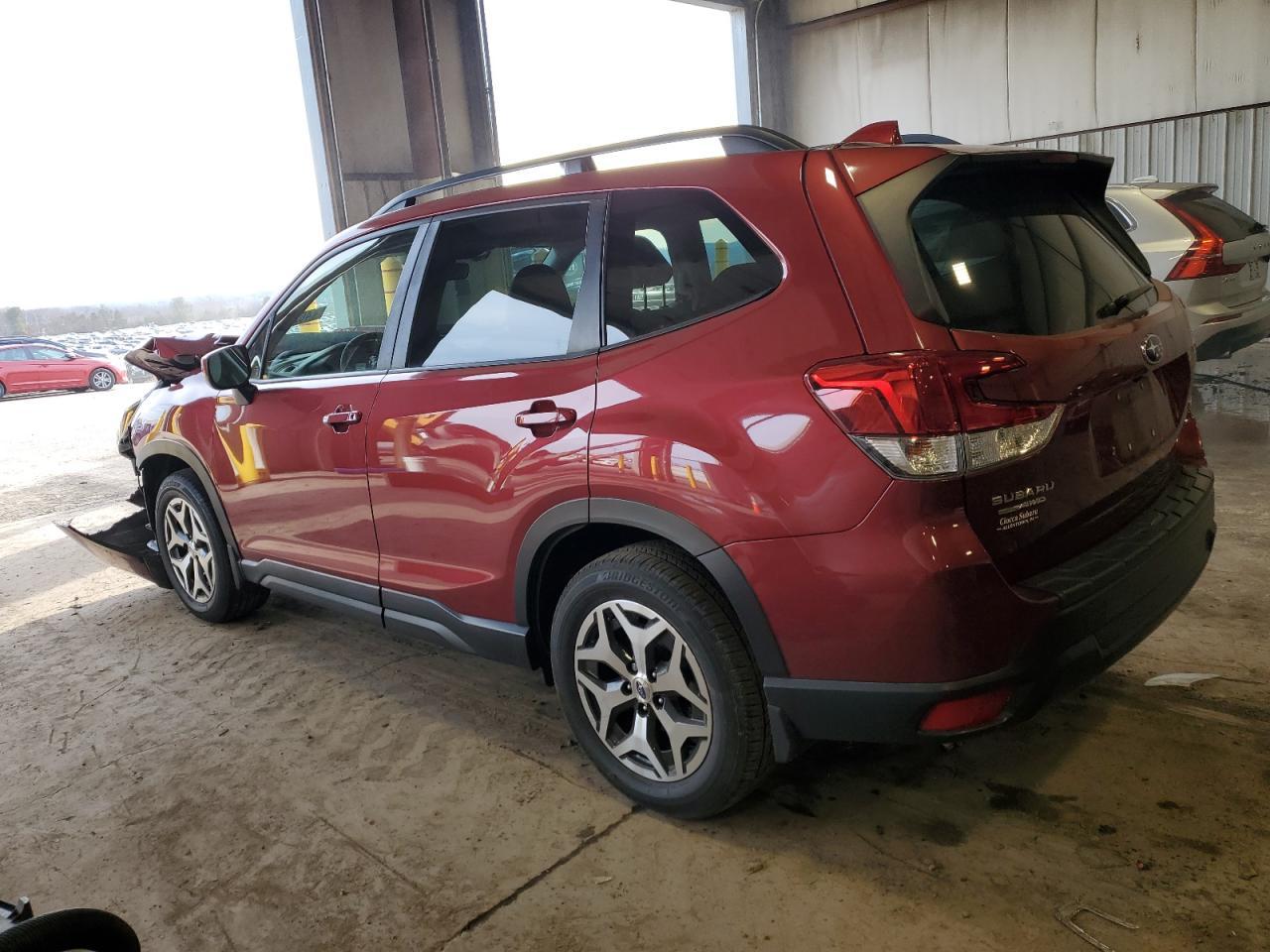 2021 SUBARU FORESTER P - Фото 2