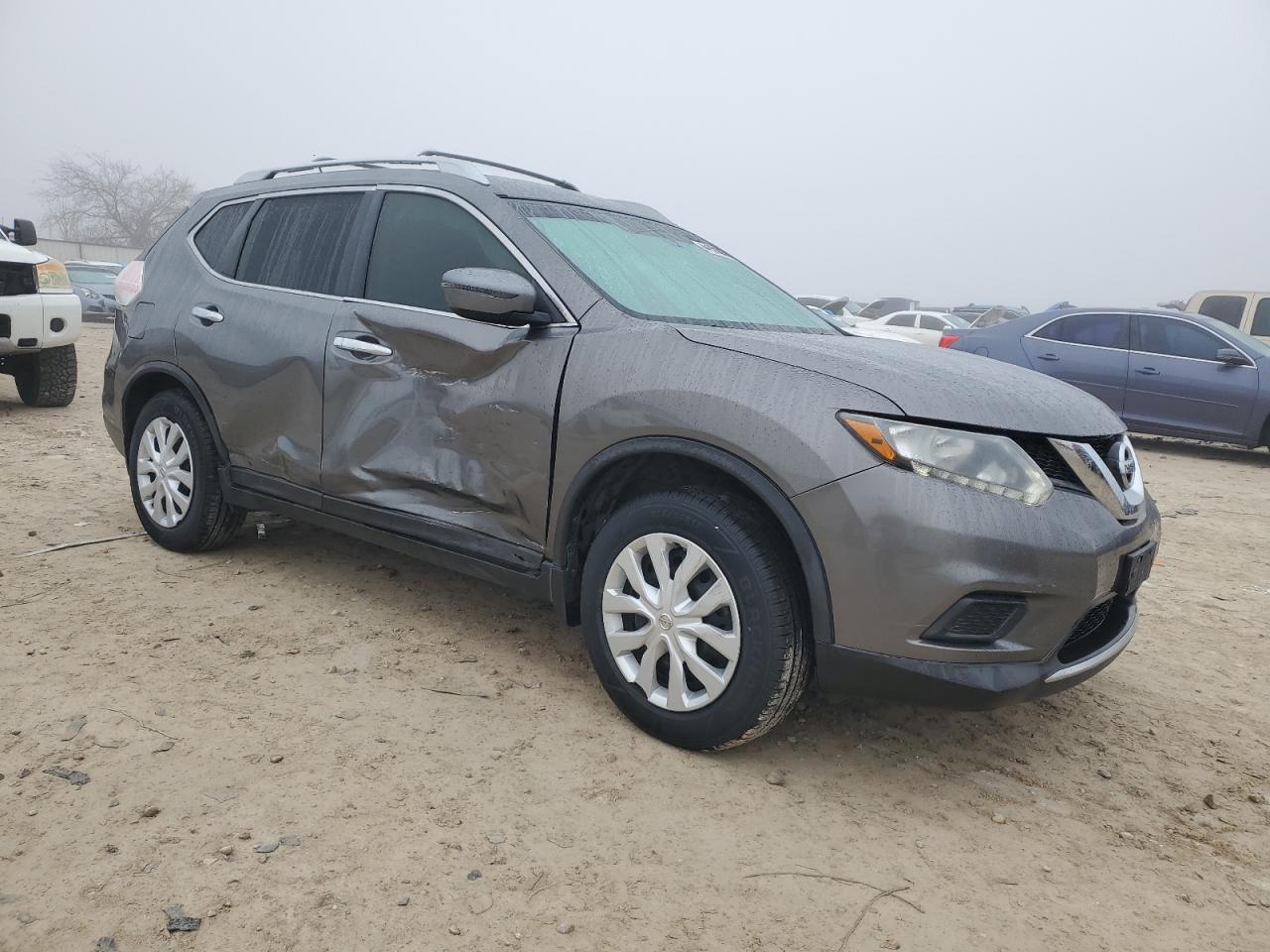 2016 NISSAN ROGUE S - Image 4