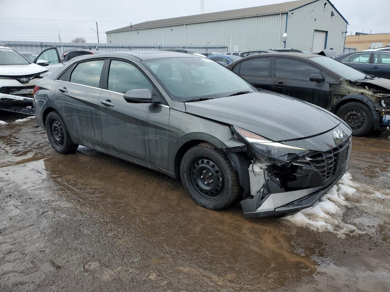 2023 HYUNDAI ELANTRA SE - Фото 4