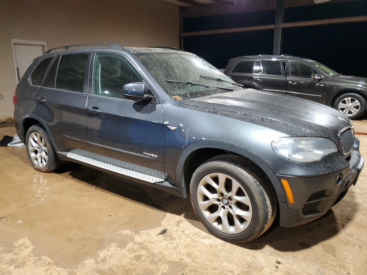 2013 BMW X5 XDRIVE3 - Image 4