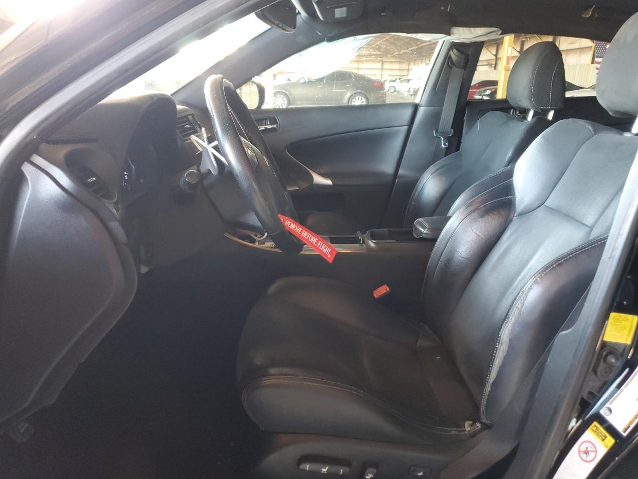 2011 LEXUS IS 350 - Image 7