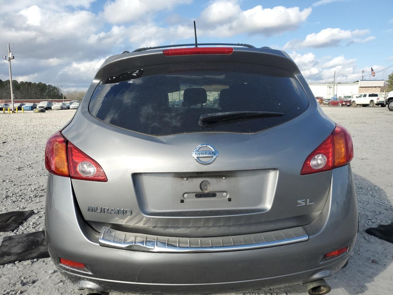 2010 NISSAN MURANO S - Image 6