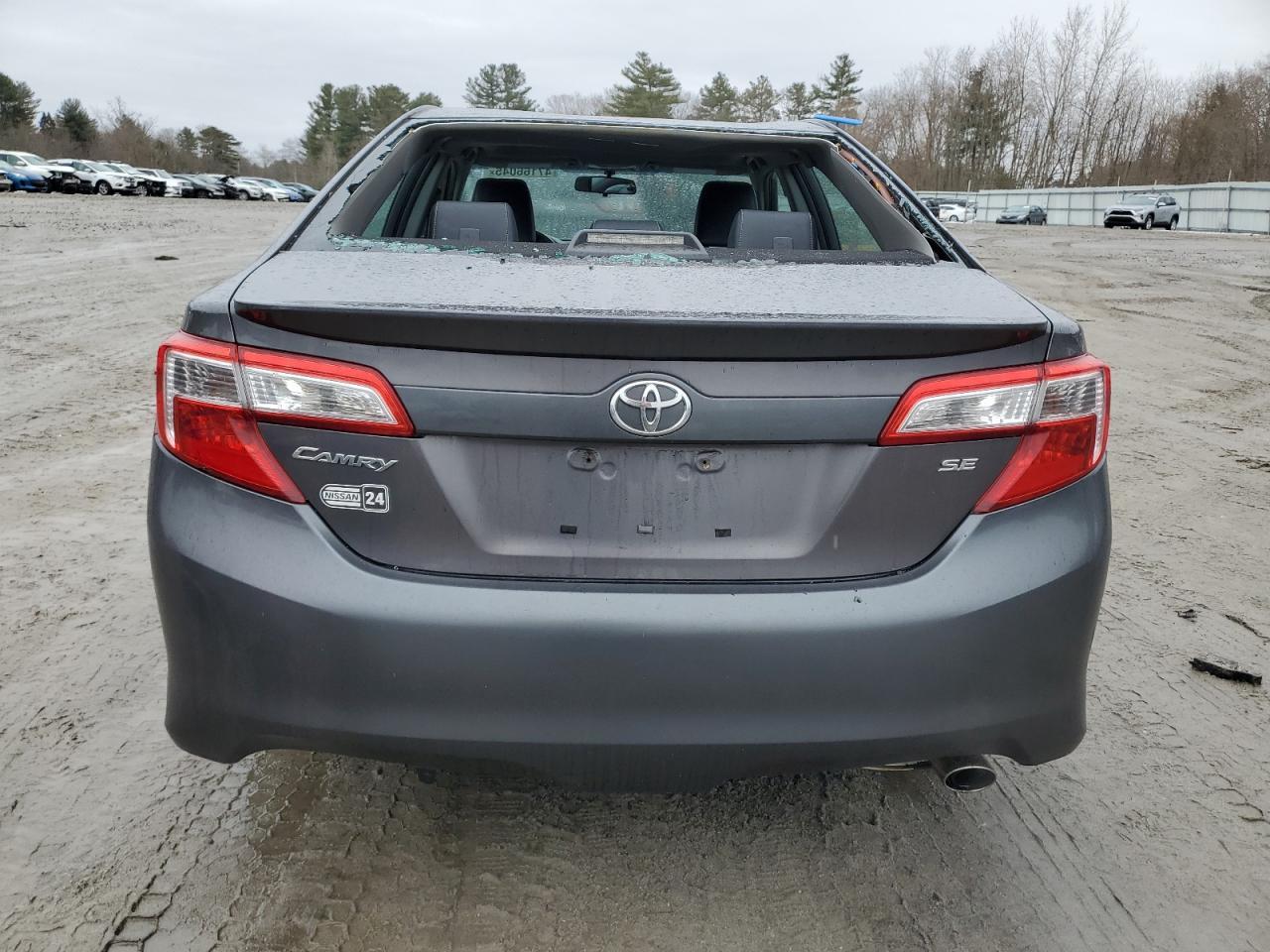 2013 TOYOTA CAMRY L - Image 6