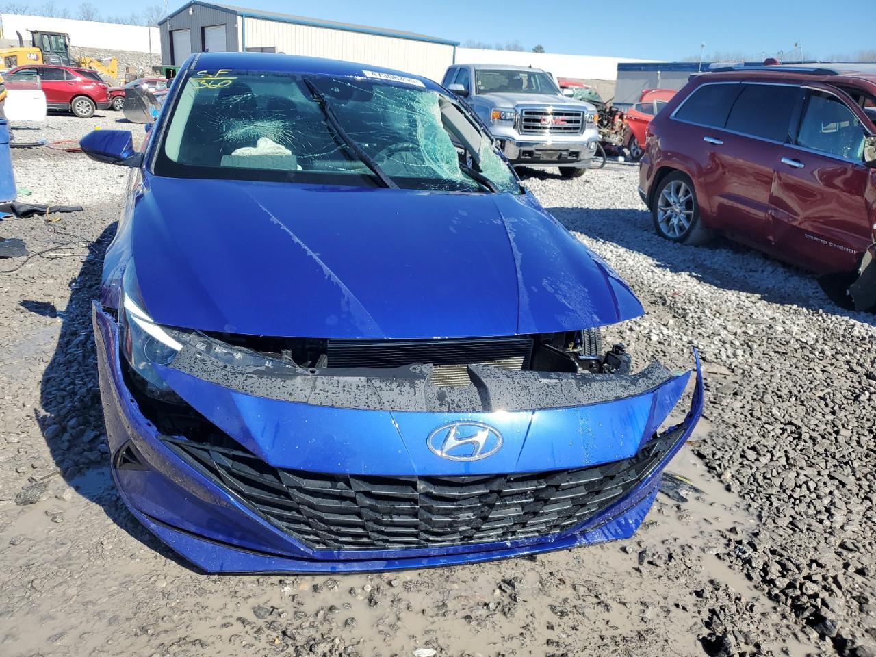2022 HYUNDAI ELANTRA SE - Фото 5