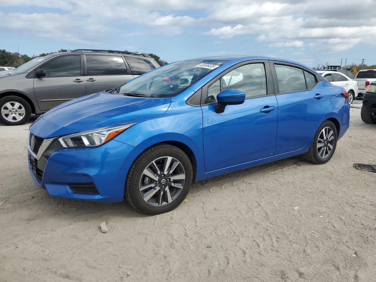 2021 NISSAN VERSA SV