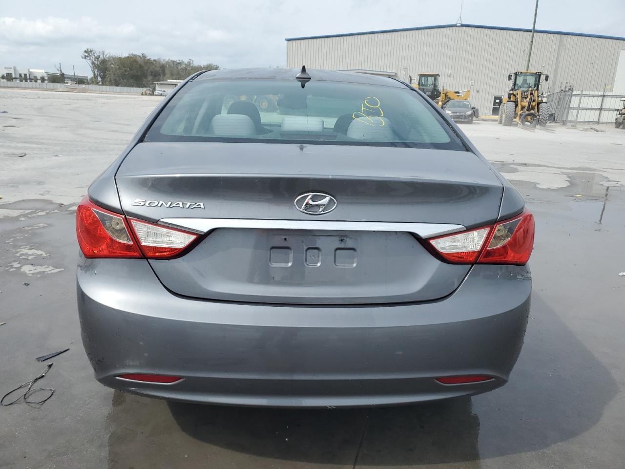 2013 HYUNDAI SONATA GLS - Фото 6