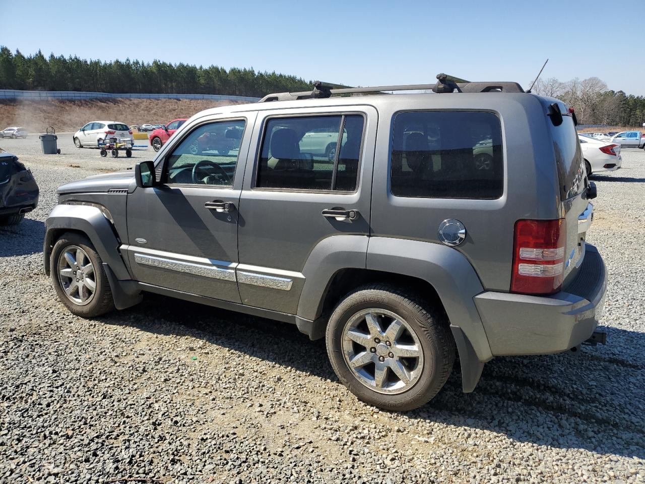 2012 JEEP LIBERTY SP - Фото 2