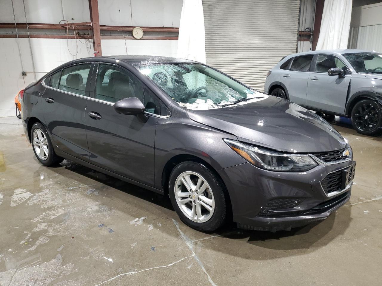 2017 CHEVROLET CRUZE LT - Фото 4