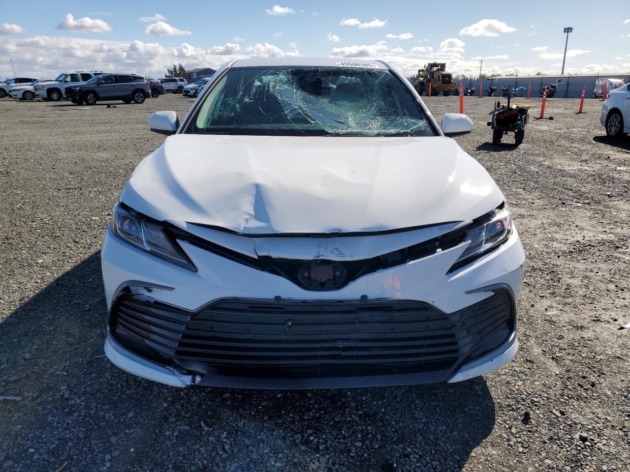 2024 TOYOTA CAMRY LE - Image 5
