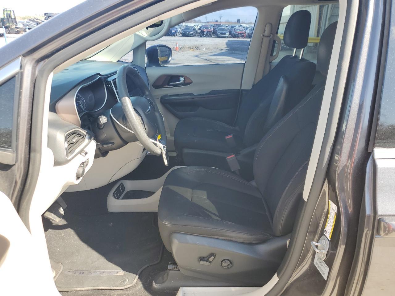 2017 CHRYSLER PACIFICA T - Image 7