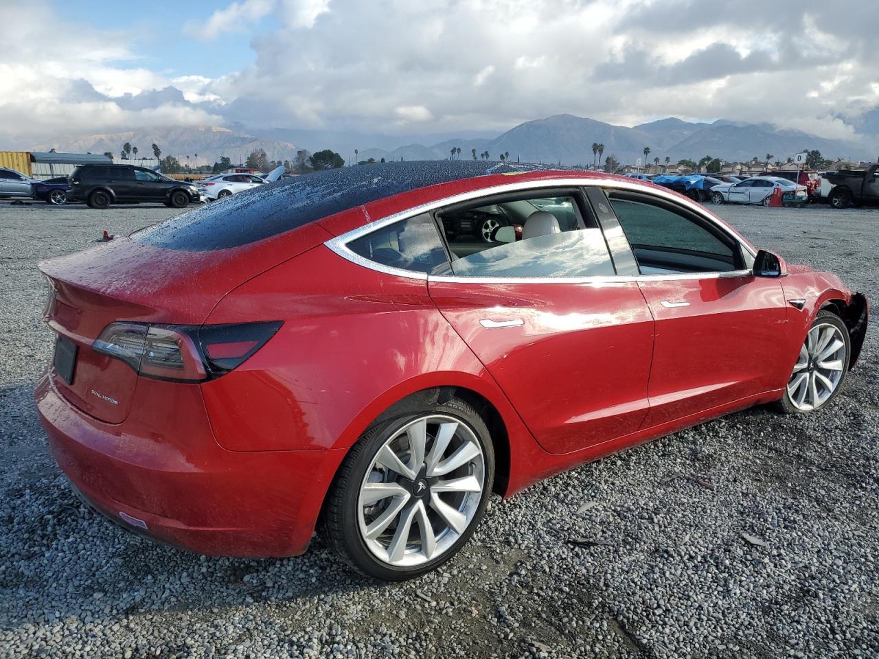 2019 TESLA MODEL 3 - Image 3