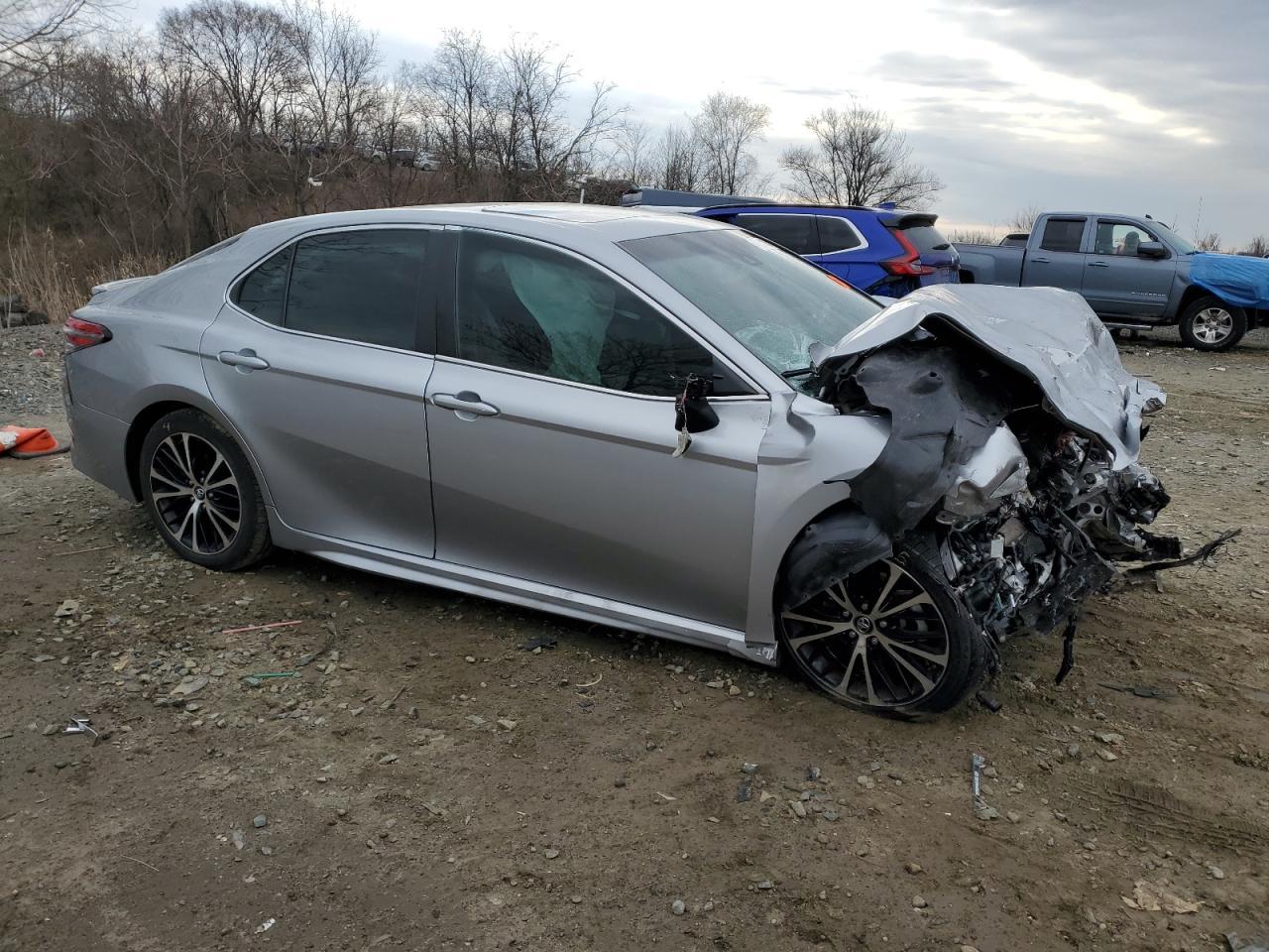 2018 TOYOTA CAMRY L - Image 4