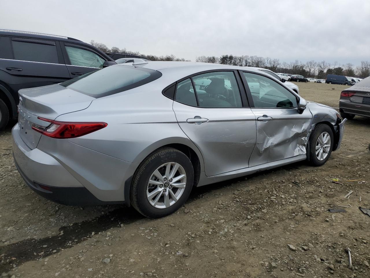2025 TOYOTA CAMRY XSE - Image 3