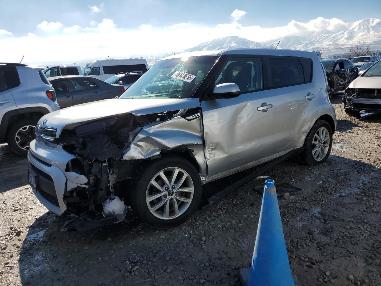 2019 KIA SOUL +