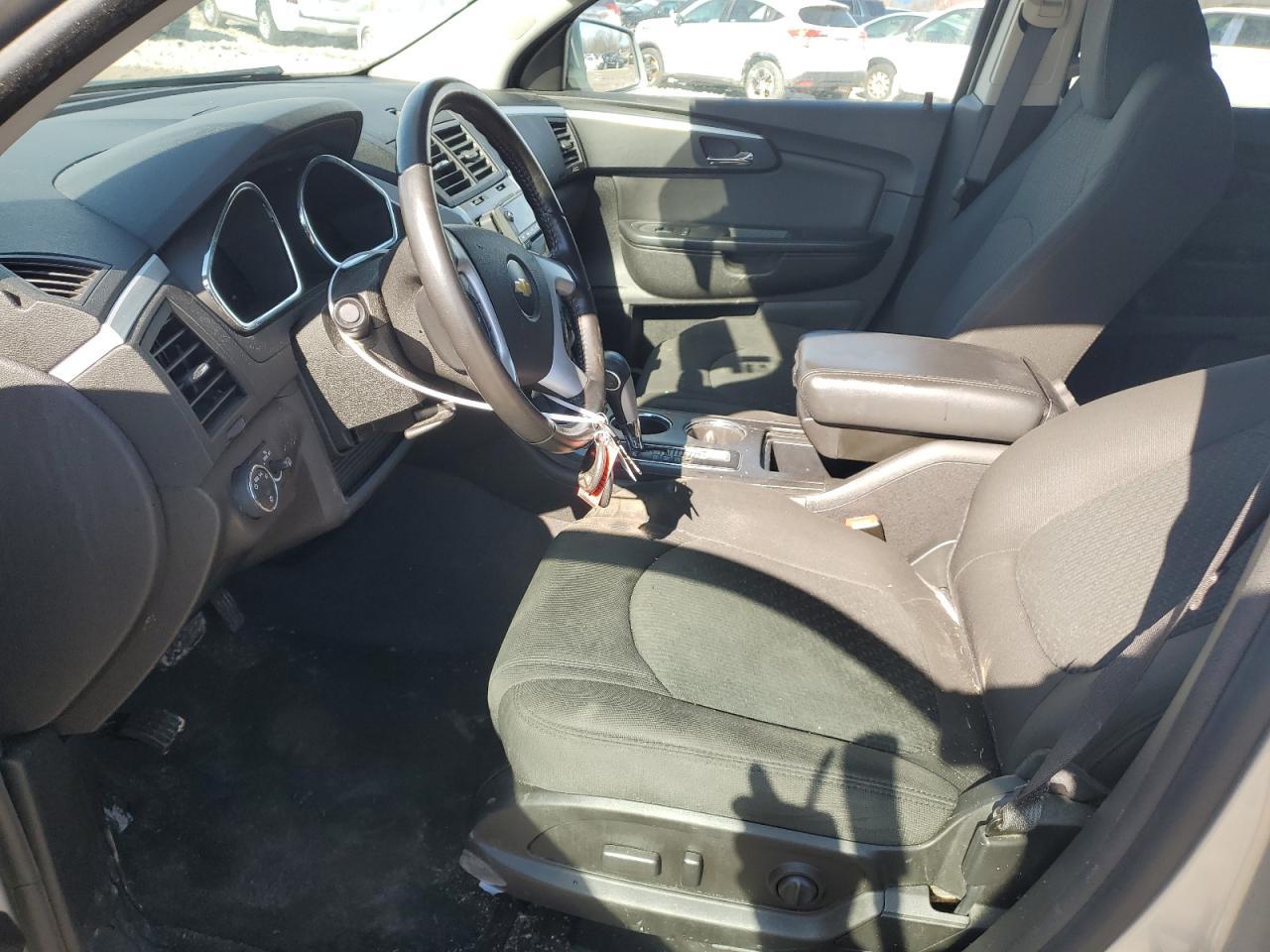 2012 CHEVROLET TRAVERSE L - Image 7