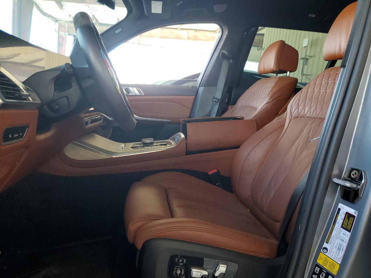2024 BMW X7 M60I - Image 7