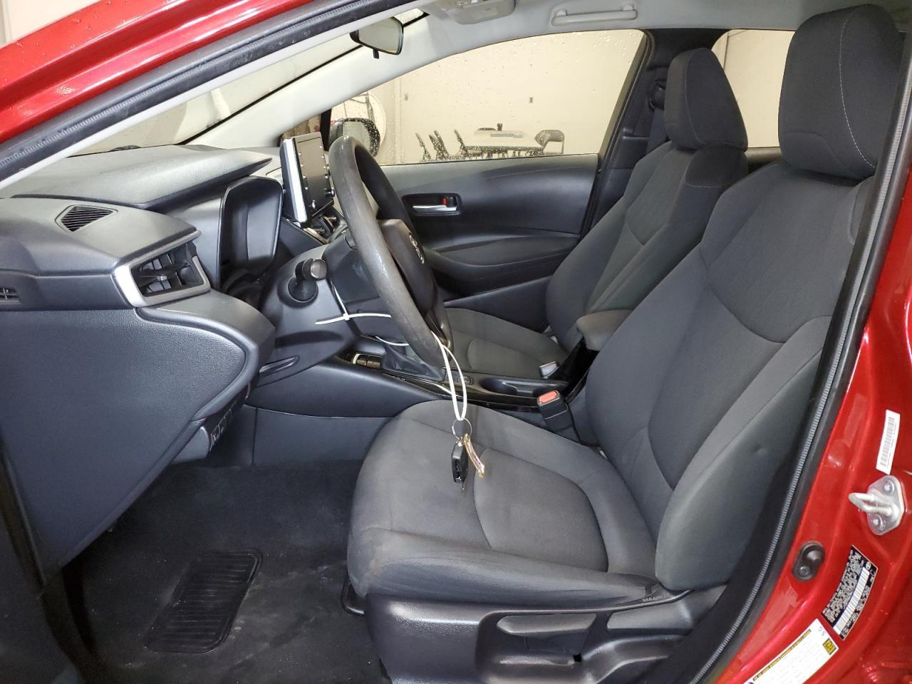 2021 TOYOTA COROLLA LE - Фото 7