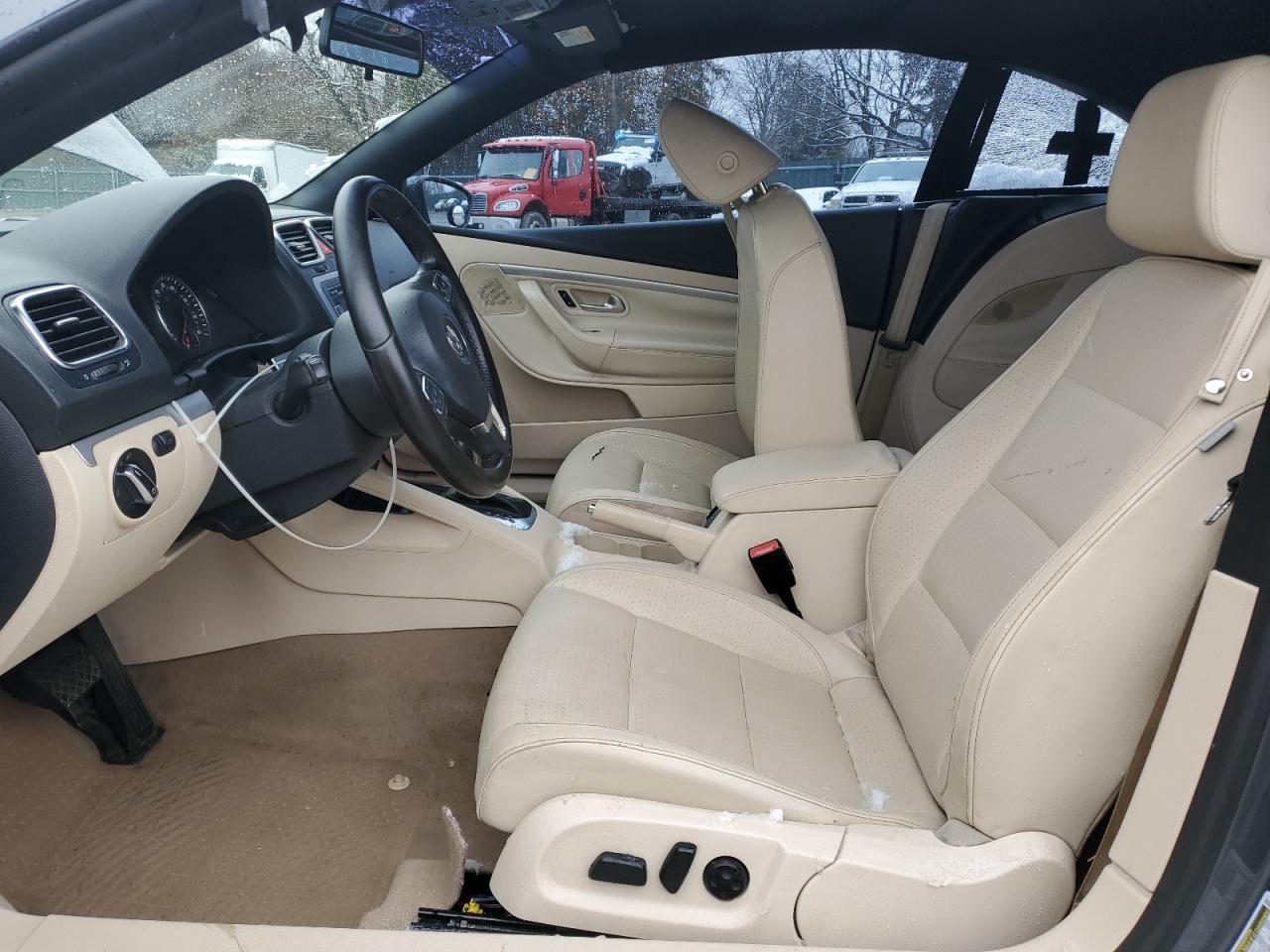 2012 VOLKSWAGEN EOS KOMFOR - Image 7