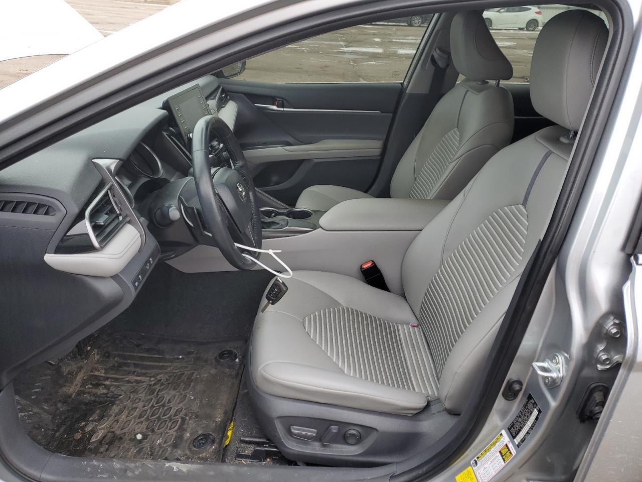 2021 TOYOTA CAMRY SE - Фото 7