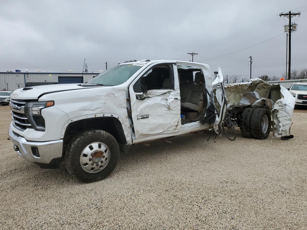 2024 CHEVROLET SILVERADO