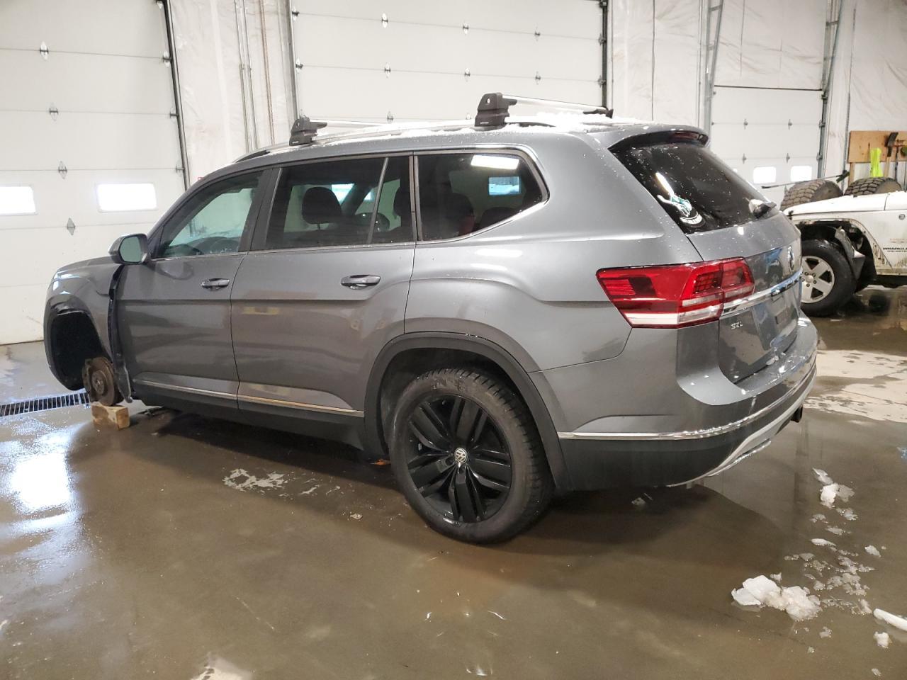 2019 VOLKSWAGEN ATLAS SEL - Фото 2